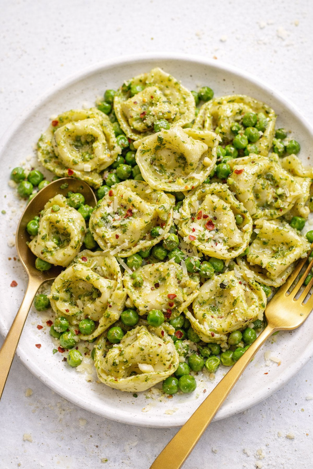 Speedy Tortellini with Pesto and Peas