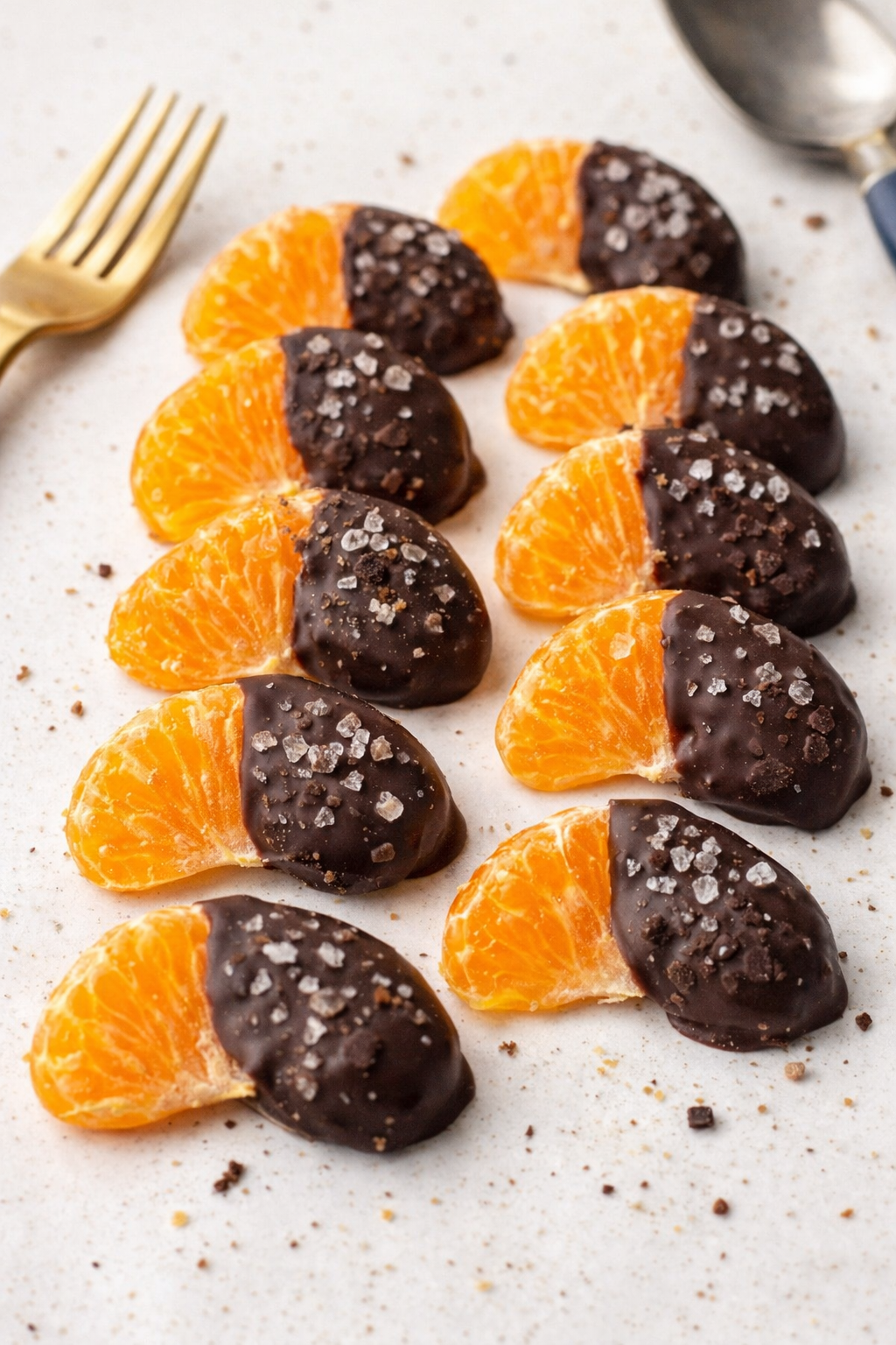 Chocolate Dipped Clementine Slices