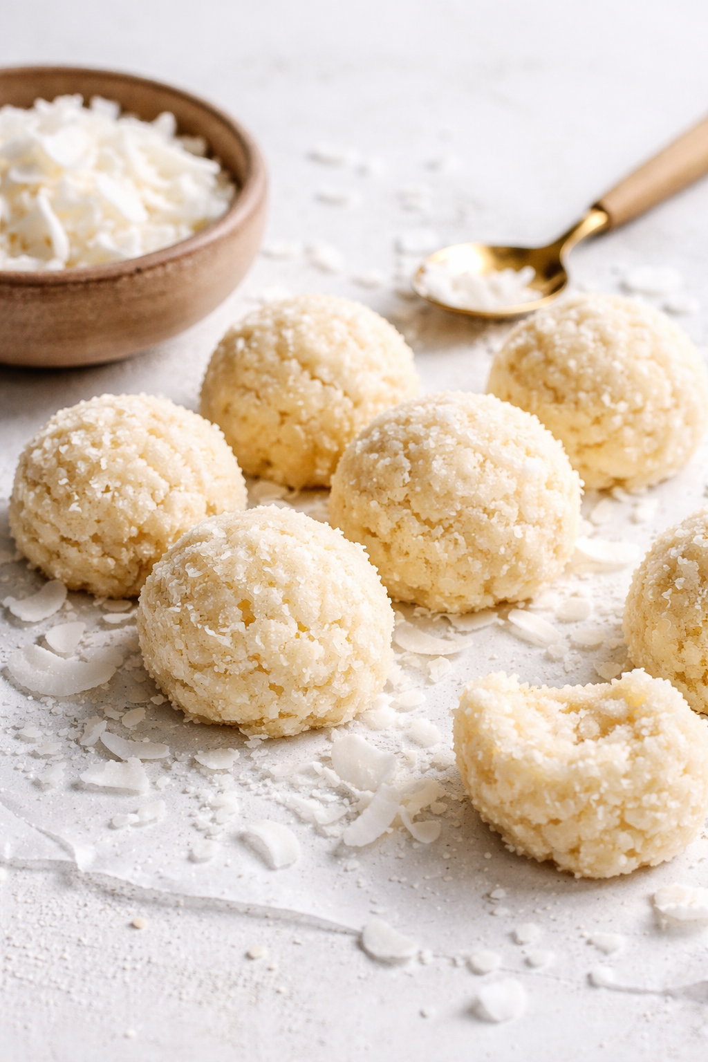 Simple Coconut Macaroon Bites