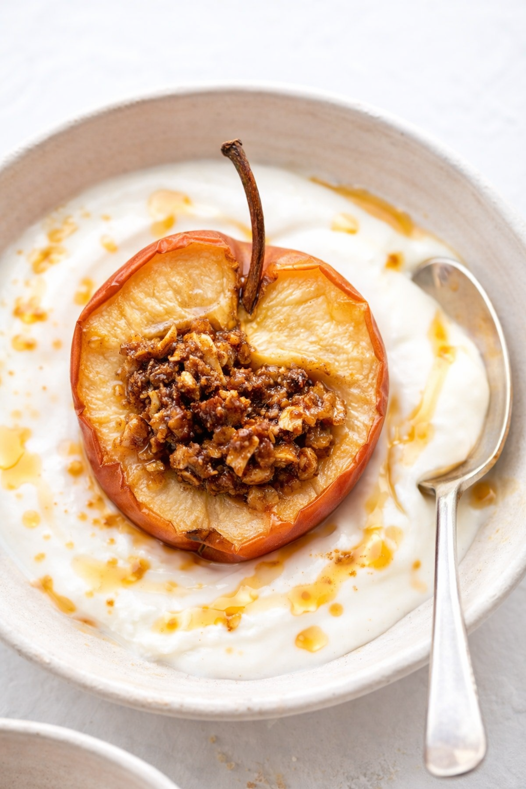 Cinnamon Walnut Baked Apples Recipe