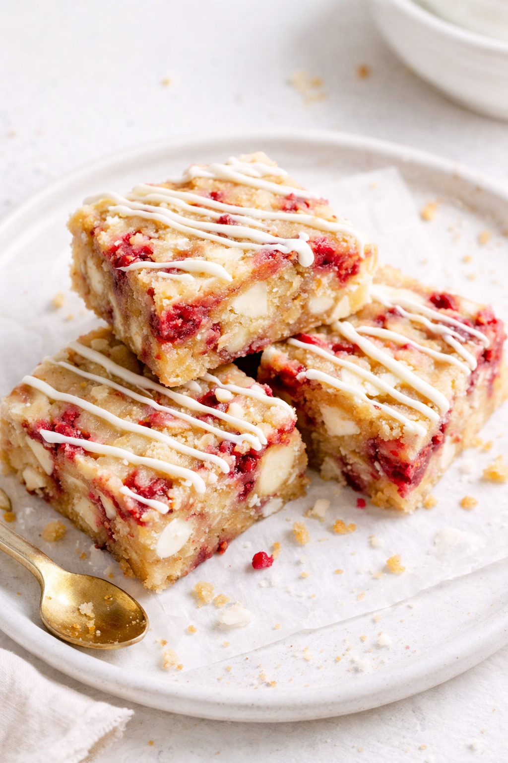 Quick No-Bake White Raspberry Blondies